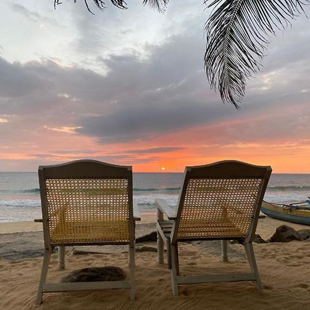 Kodi Beach Home ガル エクステリア 写真